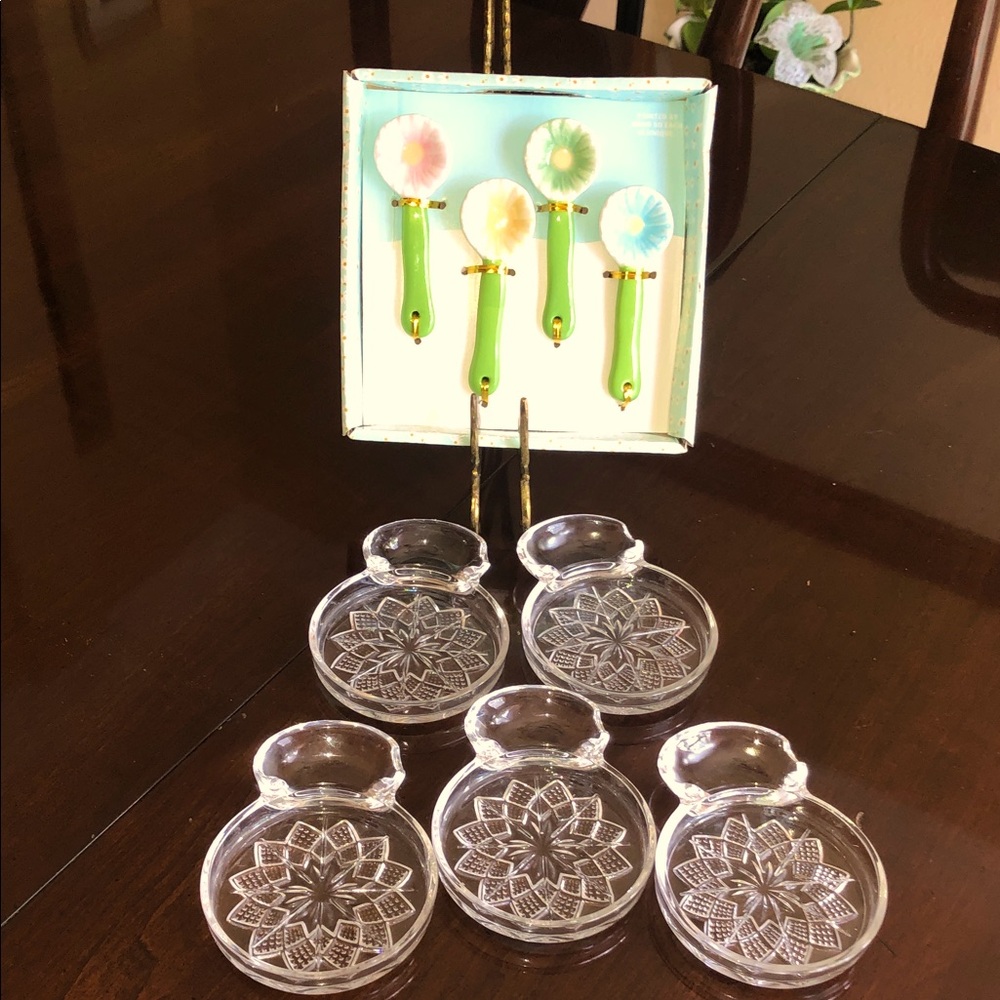 Vintage Coasters with Spoon Rest & New Flower Spoons